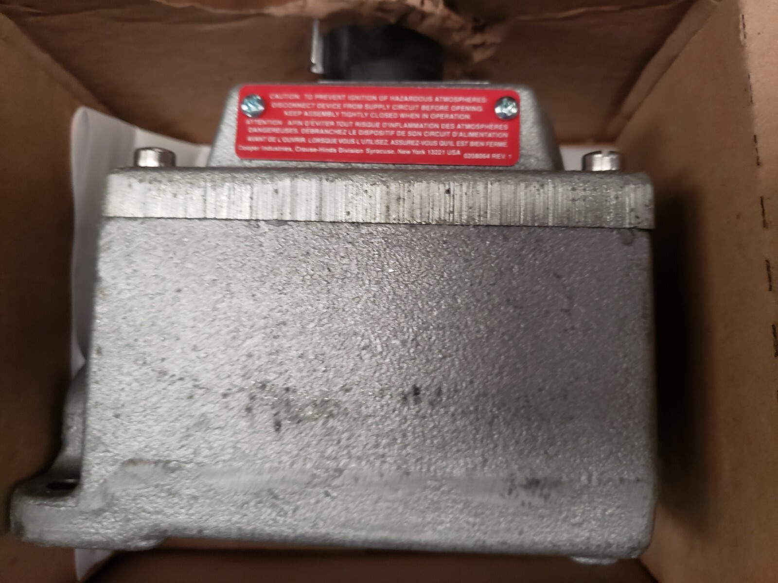 Crouse Hinds EDS21271ONOF Operated Selector Switch Station 3/4in