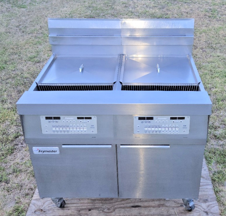 Frymaster Double Fryer Model#: FPLHD265GNC, Natural Gas, Filtration! Xtra Clean!