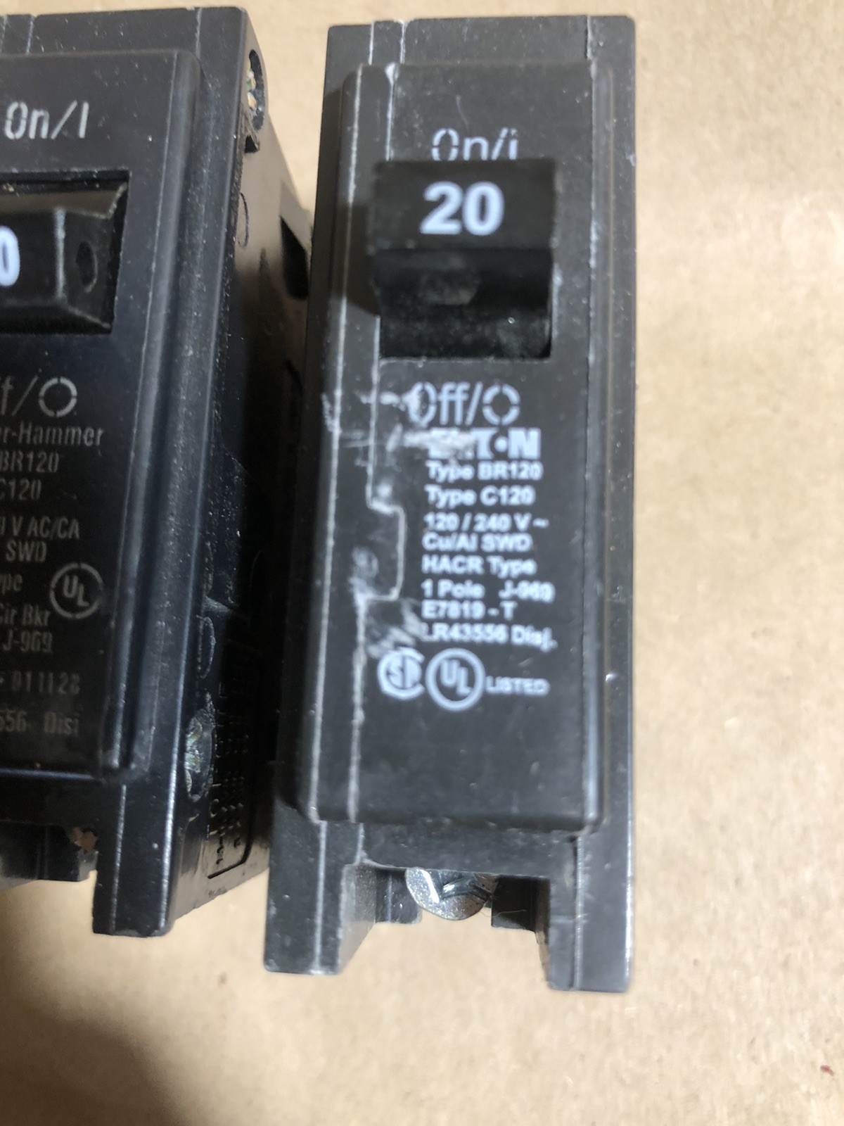 2 Pack Of 1 Pole 120/240 Voltage Common Trip Circuit Breakers