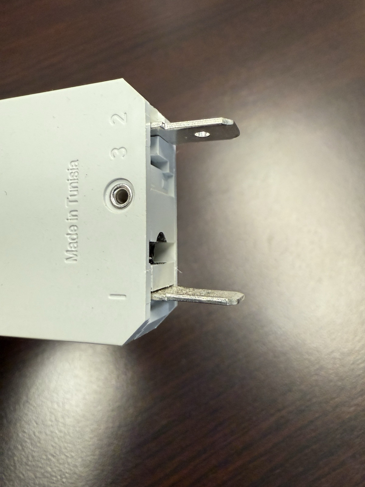 Thermal Overcurrent Circuit Breaker Manual Release 25A E-T-A 127-P10-H-KF