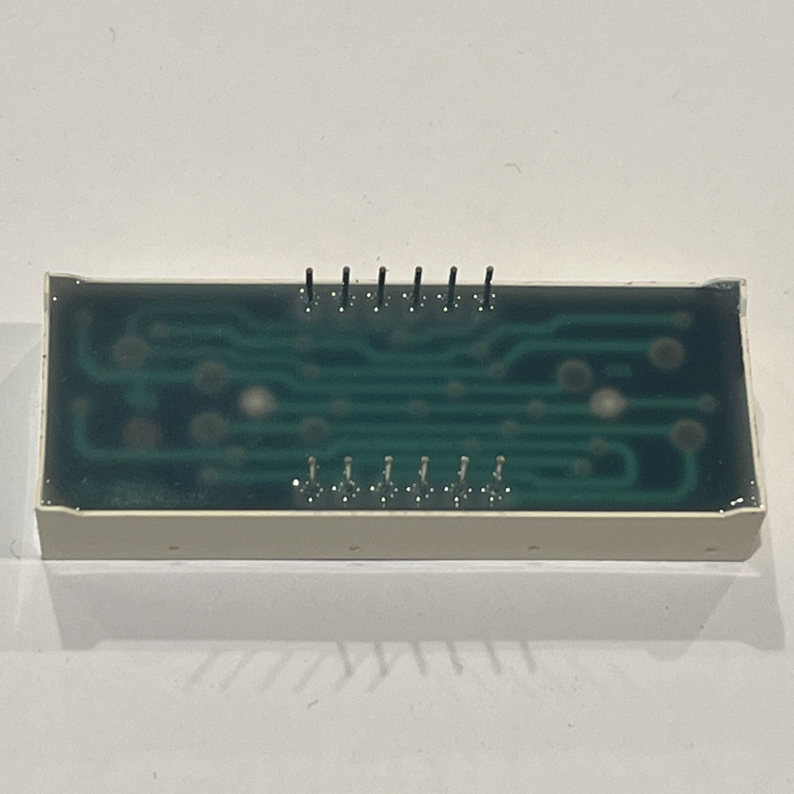 CC56-21EWA 7 SEGMENT / NUMERIC LED DISPLAY / 4-CHARACTER / RED Color / 14.2MM