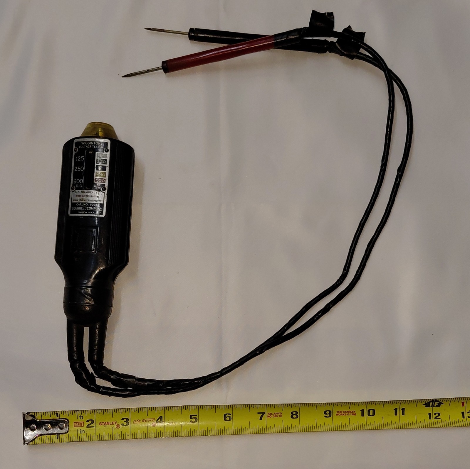 Wiggington 5008 Analog Voltage Tester AC/DC 60Hz 110-600V Polarity Test