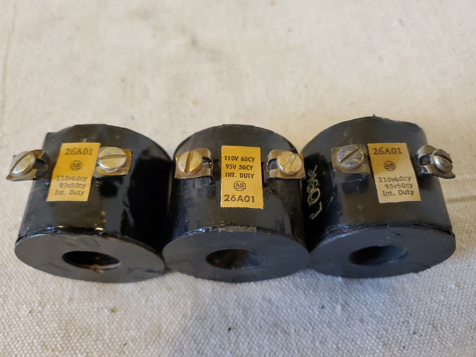 Allen Bradley 26A01 Coil 110V 60CY/95V 50CY Pack Of 3