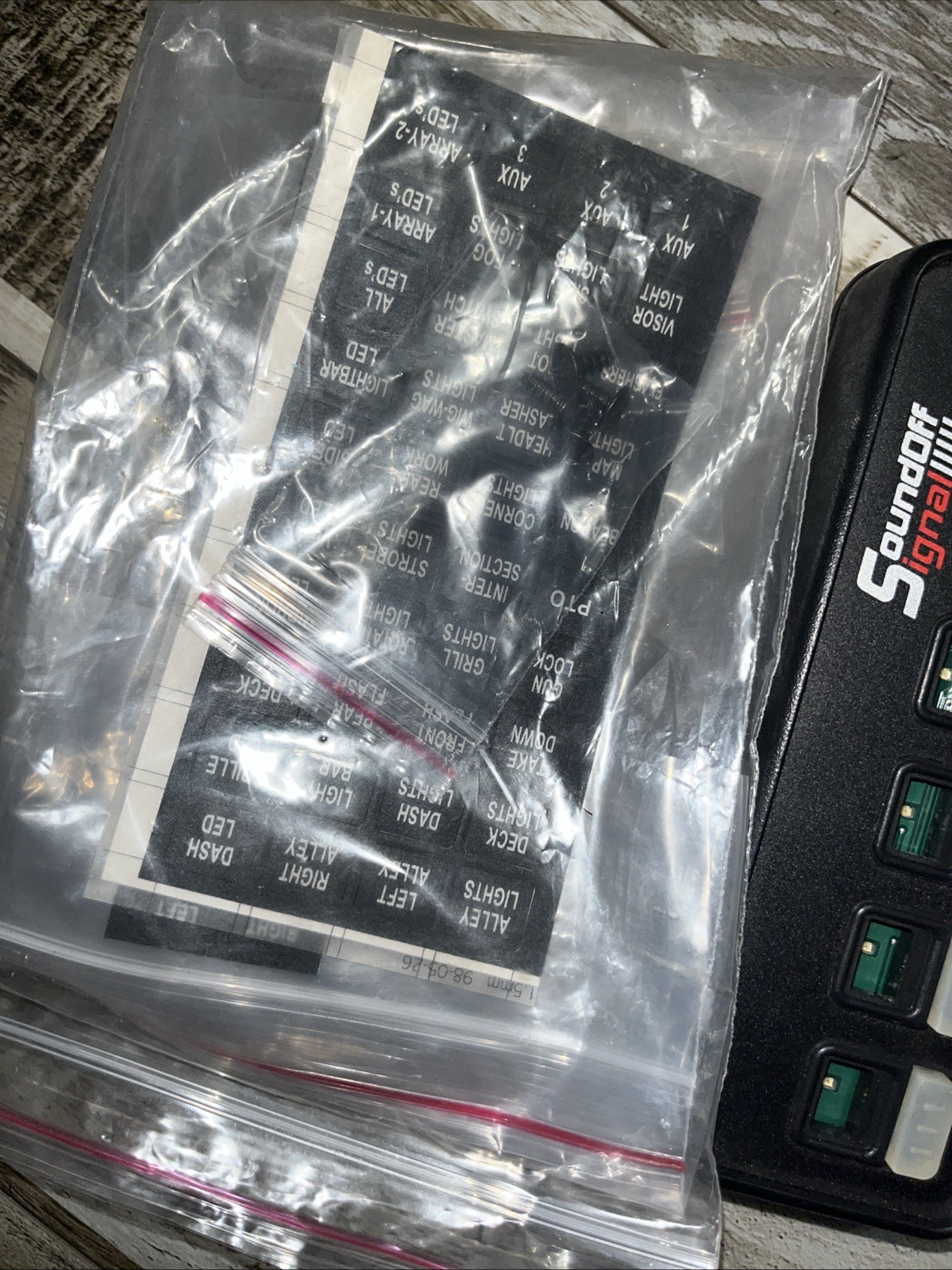 SoundOff Signal ETSP990 IntelliSwitch programmable switchbox 6 button