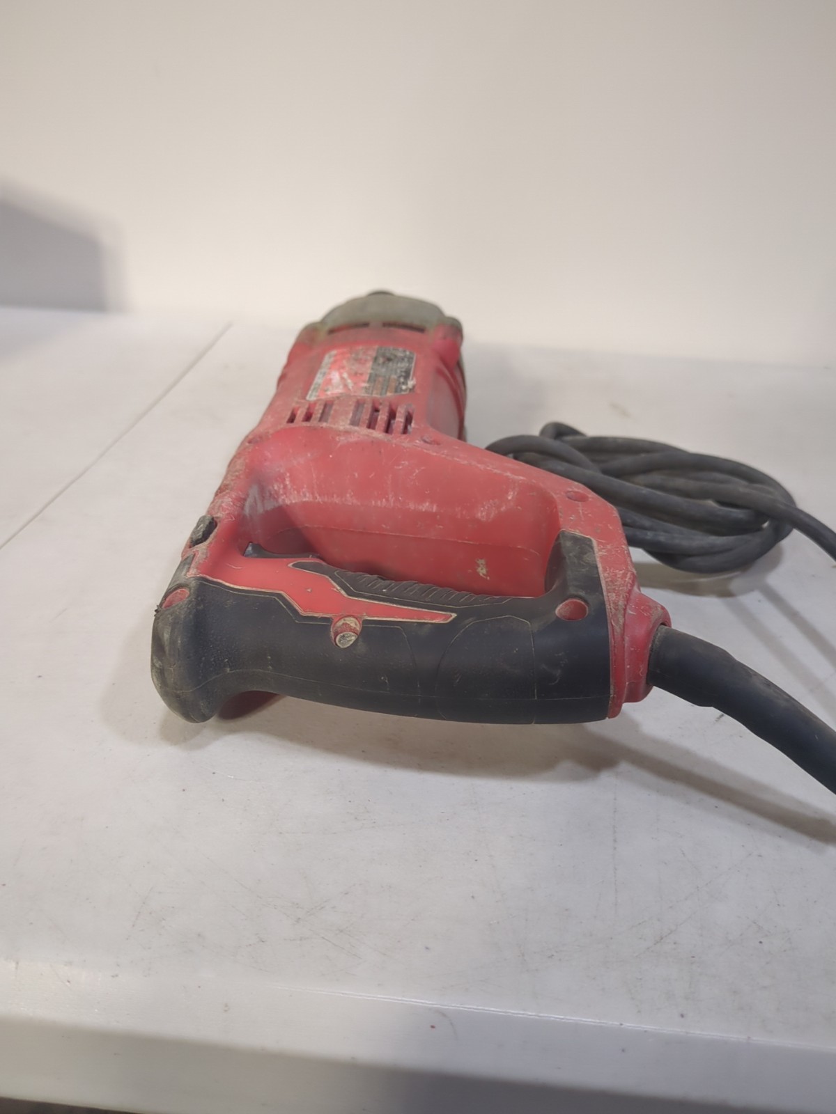 Milwaukee BROKEN 5262-81 1″ SDS Plus Corded Rotary Hammer BROKEN