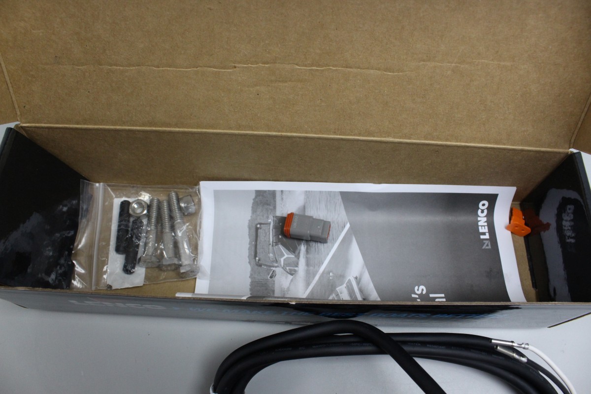 Lenco Marine 15054-001 2 1/4″ Stroke 6ft Standard Actuator (C32044458)