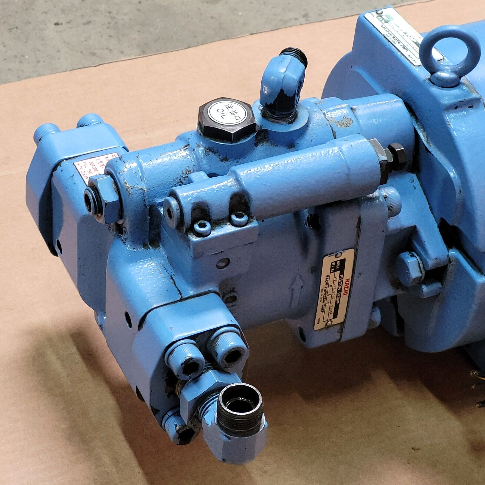 NACHI UNI MOTOR TYPE (M) LTIS90-NR TYPE (N) VSBA-0A4B22 3 PHASE INDUCTION MOTOR
