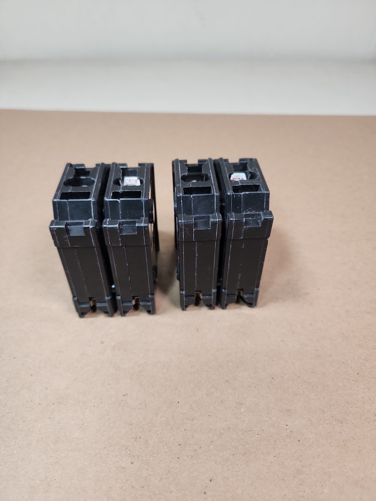 Lof Of 2 Square D 30A Double Pole HOM230 Circuit Breaker HOM230 New
