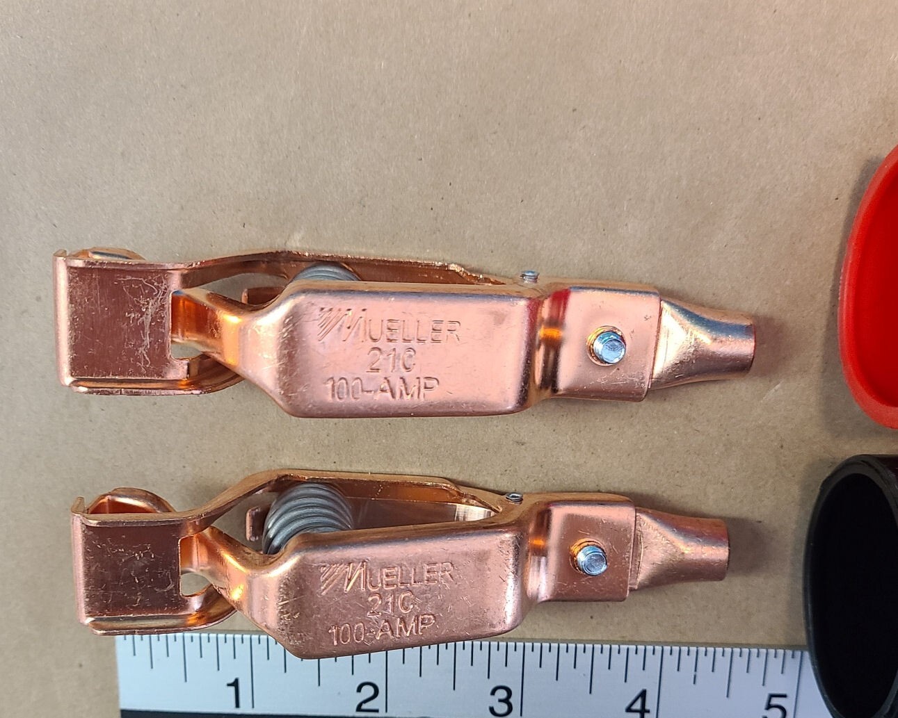 Mueller 21C copper alligator clips with insulators 100 amps qty. 2 for 1 price
