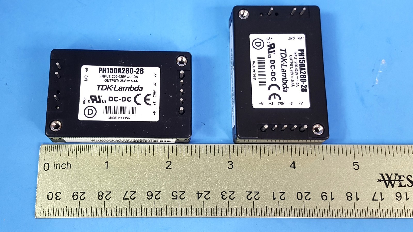 One-DC-DC Converter, PH150A280-28, TDK-LAMBDA, IN:200-425VDC/1A, OUT:28VDC, 5.4A