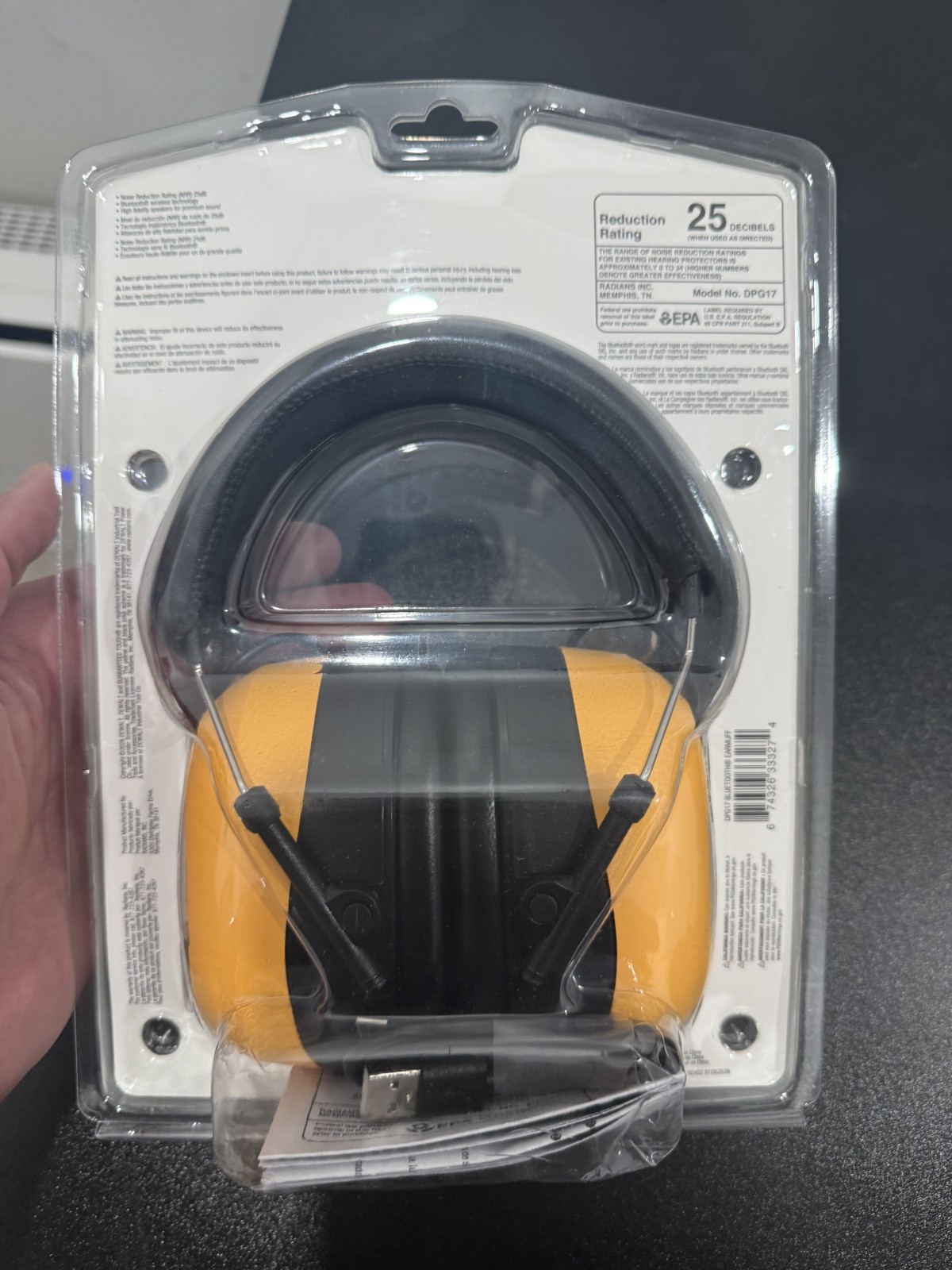 DeWalt DPG17 Wireless Bluetooth Hearing Protectors New Sealed Ear Muffs