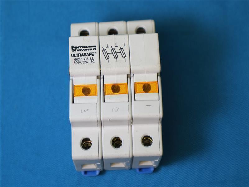 Ferraz Shawmut USM3I Y219073 Ultrasafe Fuse Holder 3 Pole 30 Days Warranty
