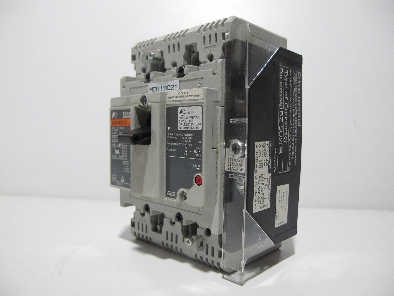 Fuji Electric BW50RAGU-3P010 10 Amp Auto Breaker 3-Pole 10A 690VAC 250VDC 14 kA