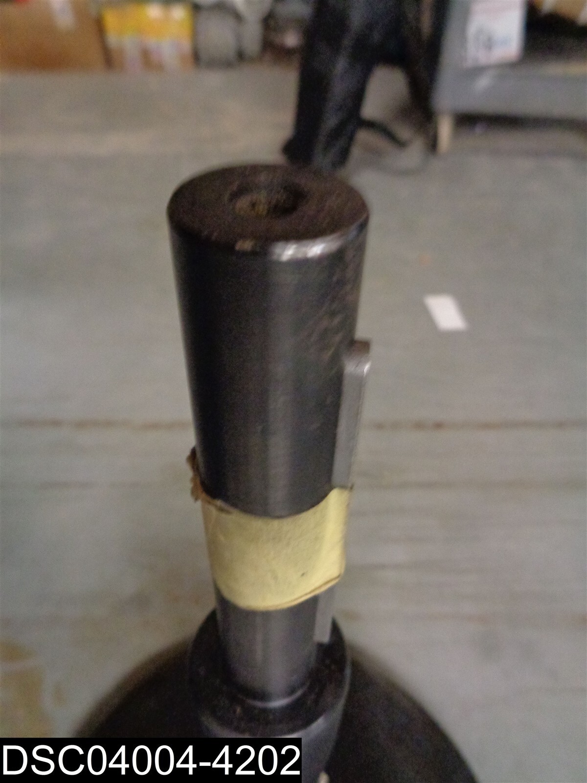 RIC20845 Black Heavy Duty Base With Shaft 15-1/2″ to 22-1/2″ 1″ OD End of Shaft