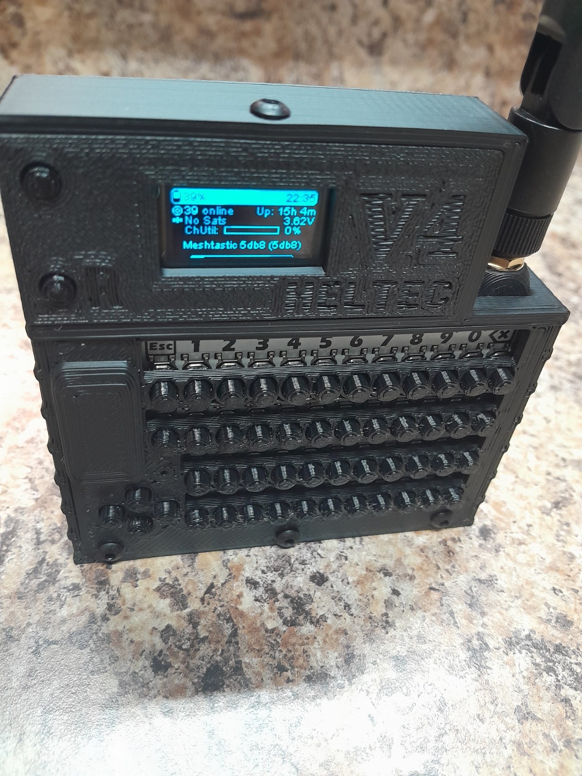 Meshtastic STAND ALONE node READY TO USE Heltec V4 3000mah battery BLACK
