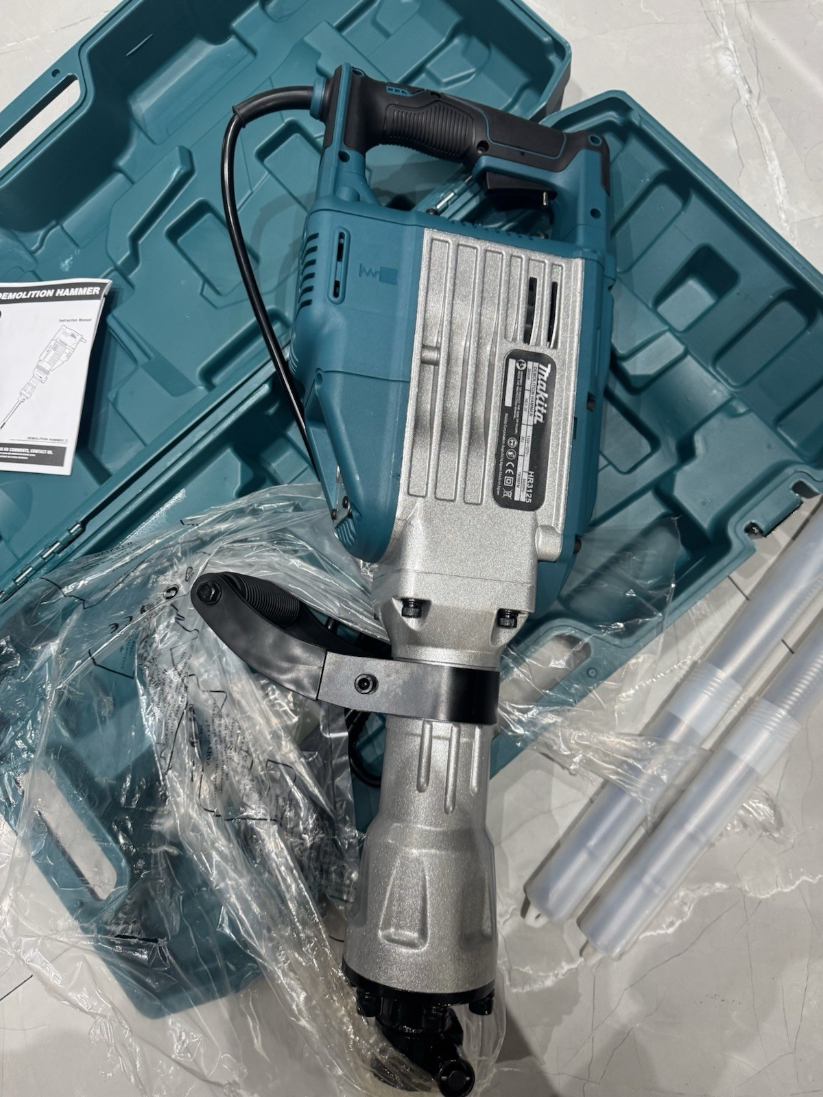 Makita HEX-30 Corded Electric Demolition Hammer w/ Carry Case Manual Accessories