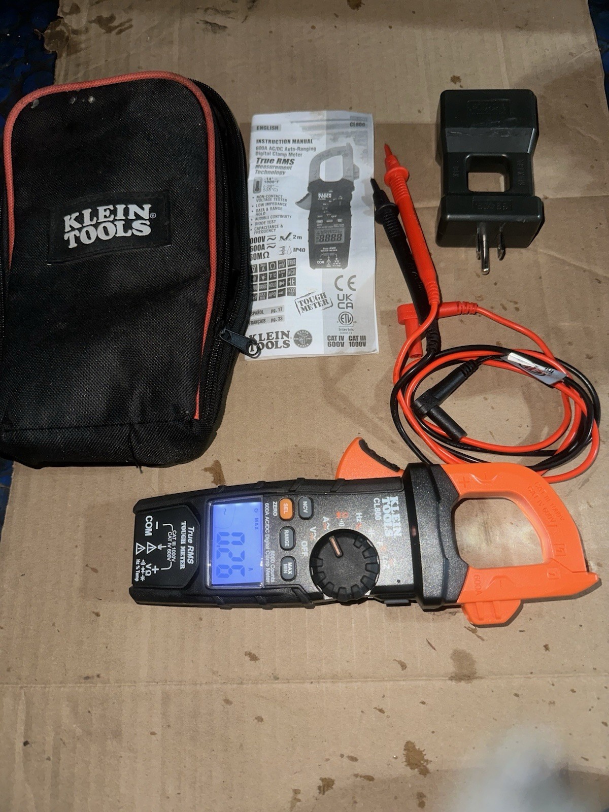 Klein Tools CL800 AC/DC True RMS Auto-Ranging Digital Clamp Meter