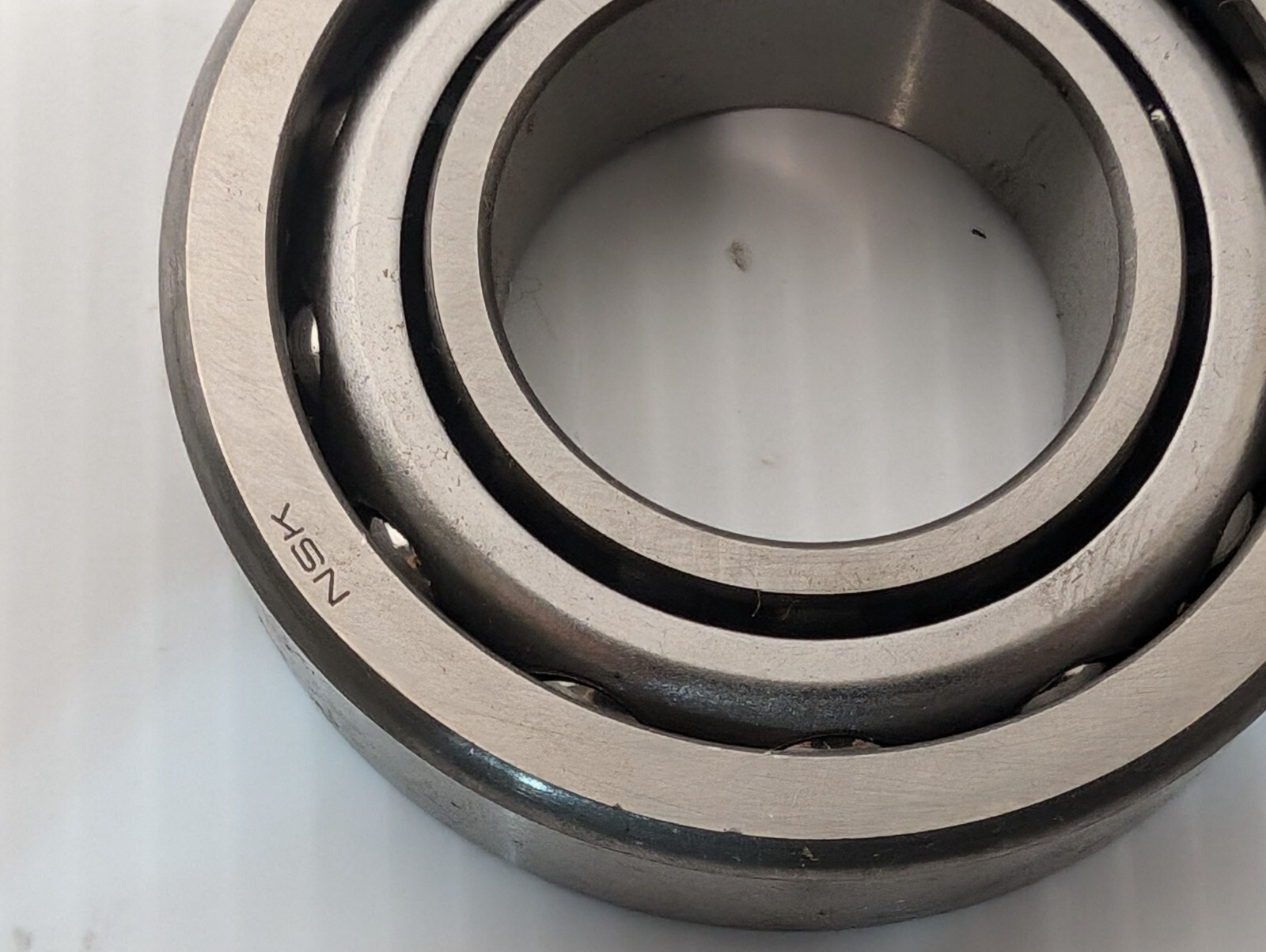 NSK 7207BWG Angular Contact Ball Bearing – Free Returns
