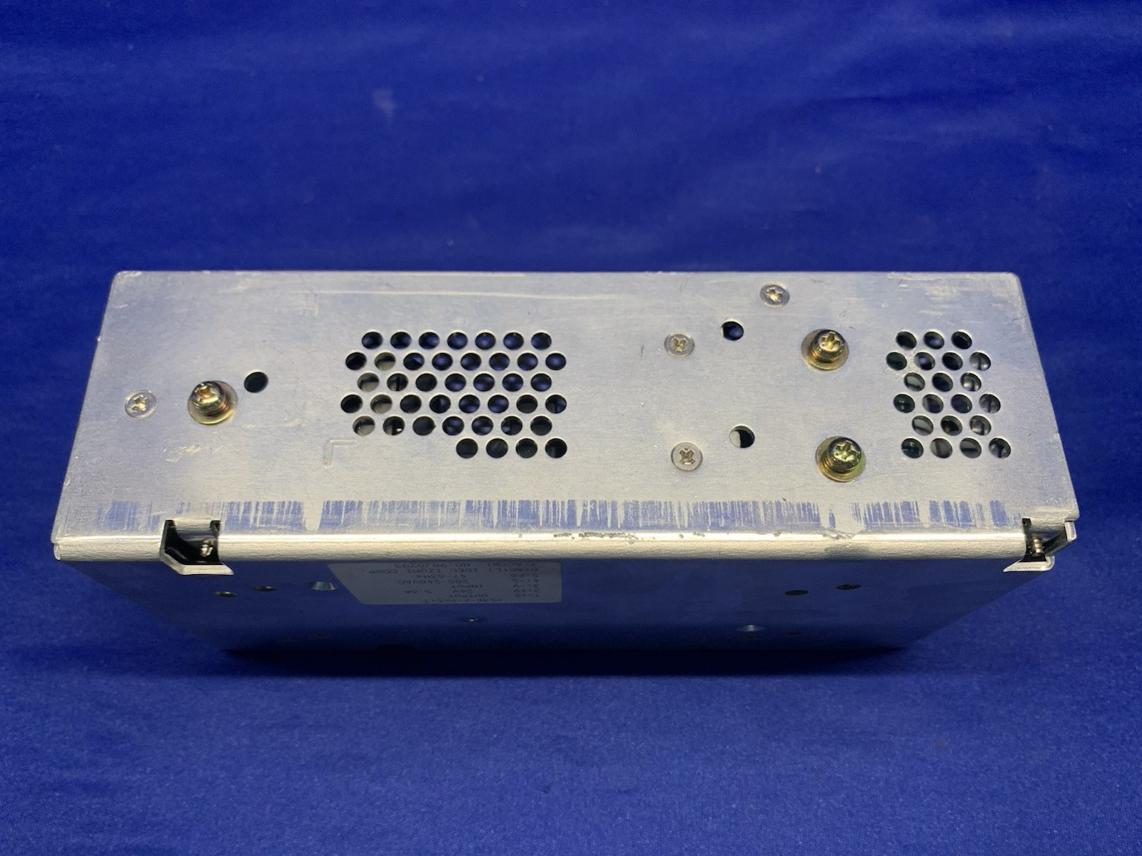 Idec PS3E-F24 PS3E-F-PK511 24V DIN Industrial Power Supply – Untested – Read