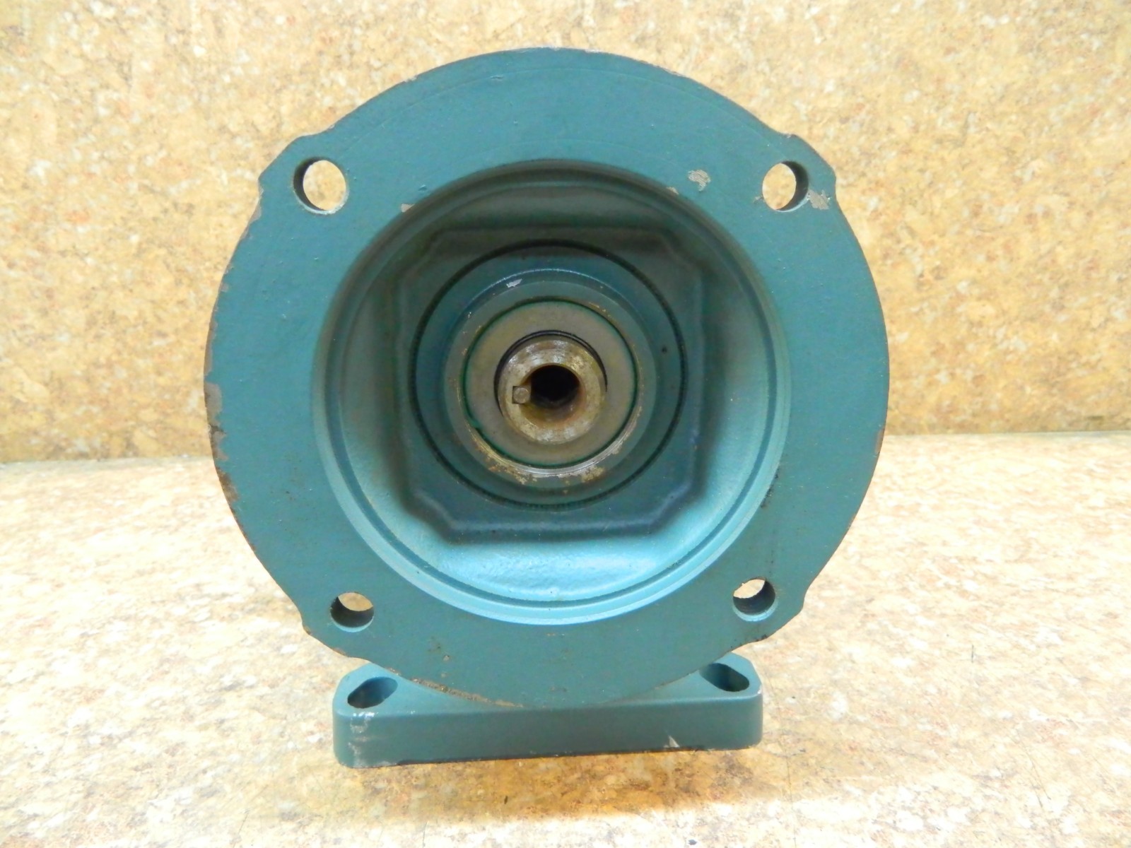 DODGE TIGEAR 15:1 Ratio 56/200-15 Speed Reducer 622 In lbs 56C