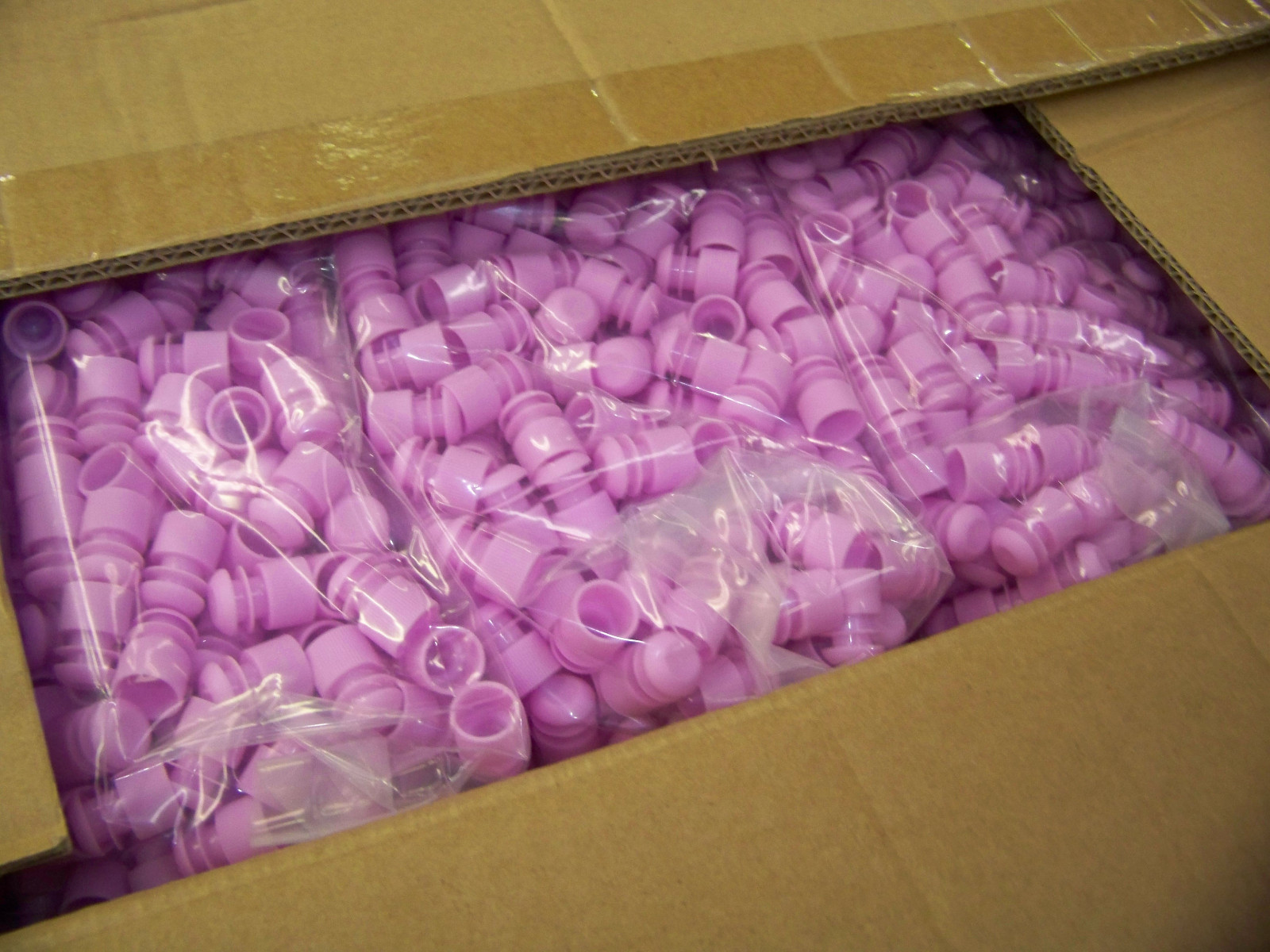 Karter Scientific Labware Mfg. Tube Stopper 016mm Mauve 10,000 pcs. 208G1 New