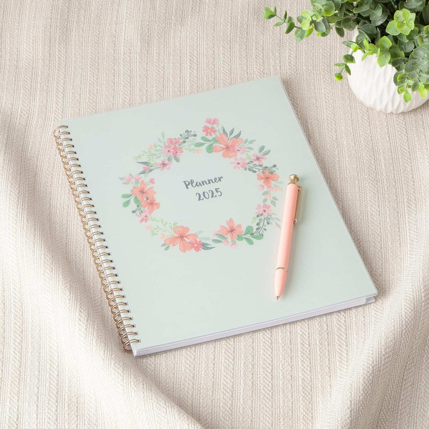 2025 Weekly and Monthly Planner Calendar, January 2025 – December 2025, 8.5″ X 1