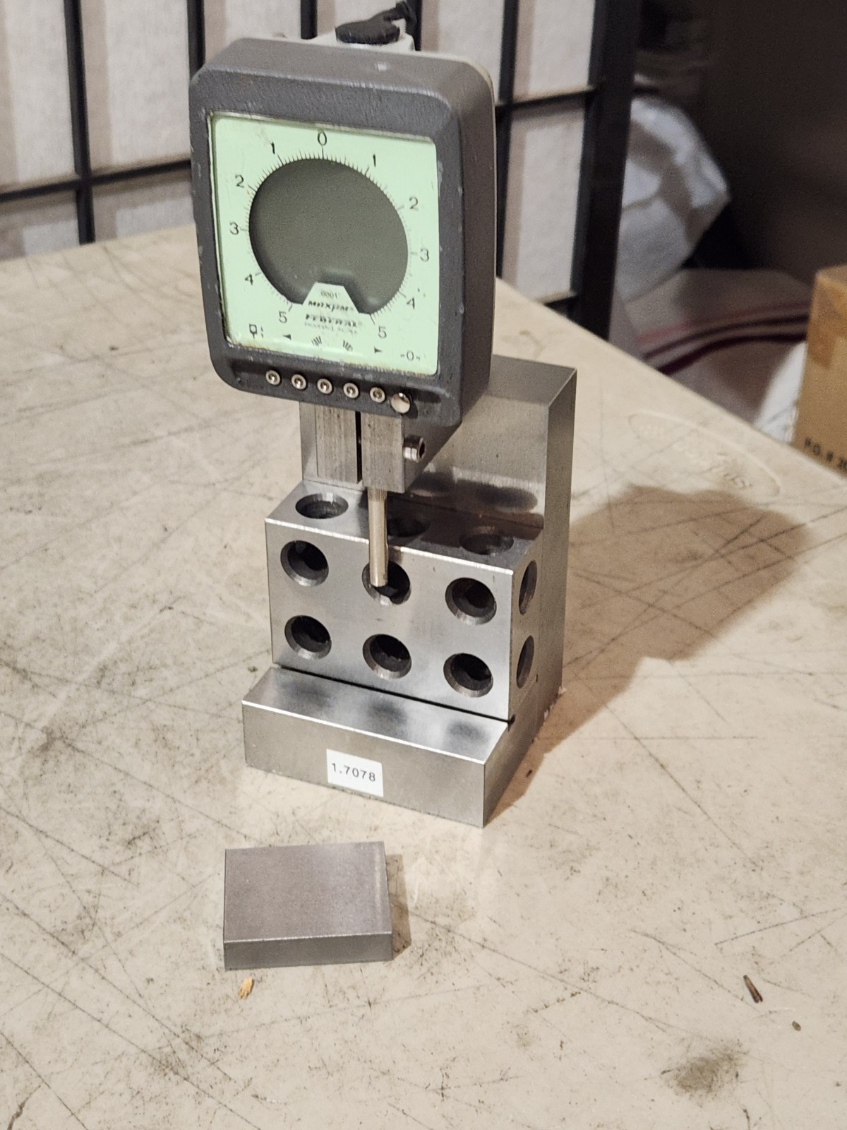 Federal Digital Indicator DEI-11121 W/BASE (NO POWER SUPPLY)
