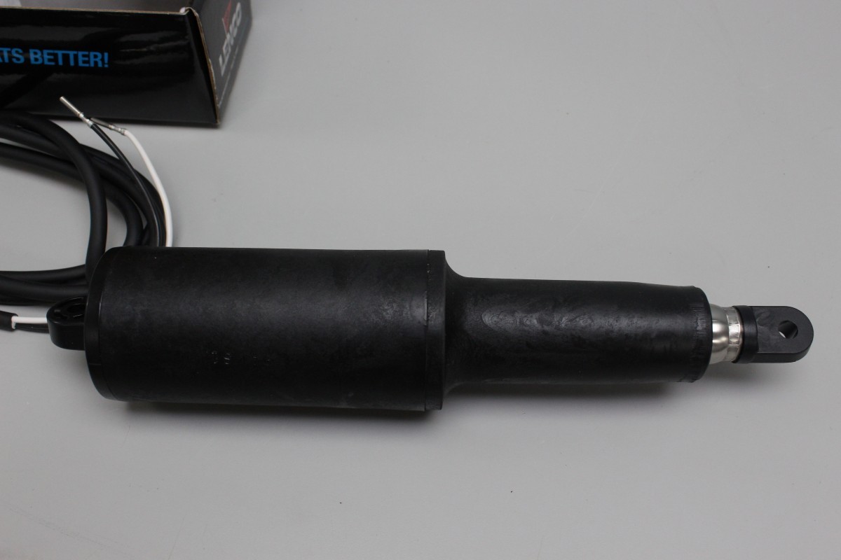Lenco Marine 15054-001 2 1/4″ Stroke 6ft Standard Actuator (C32044458)