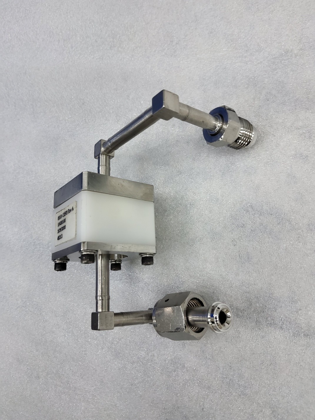 Applied Materials 0010-13593 INSULATOR AR, MIXED AMAT (M)