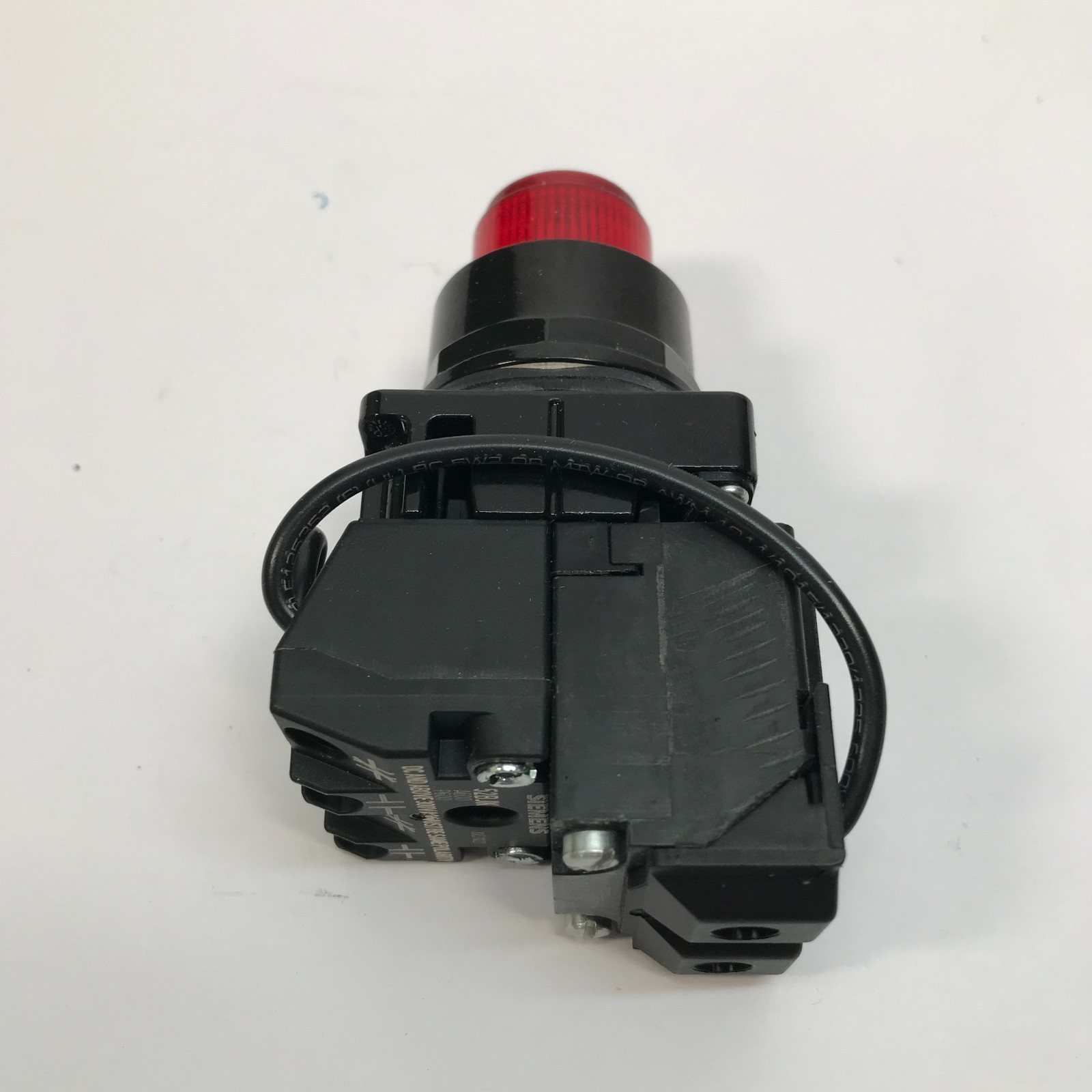 Siemens 52BT6G2AB Push to Test Pilot Light Transformer Type 120 Volts, AC – New