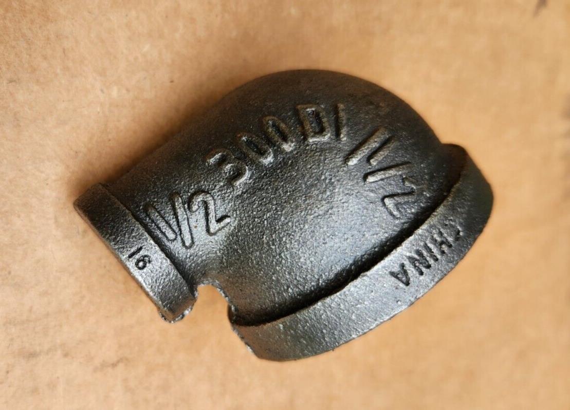 1-1/2 in. x 1/2 in. Pipe Fitting 90 Degree Reducing Elbow Ductile Iron