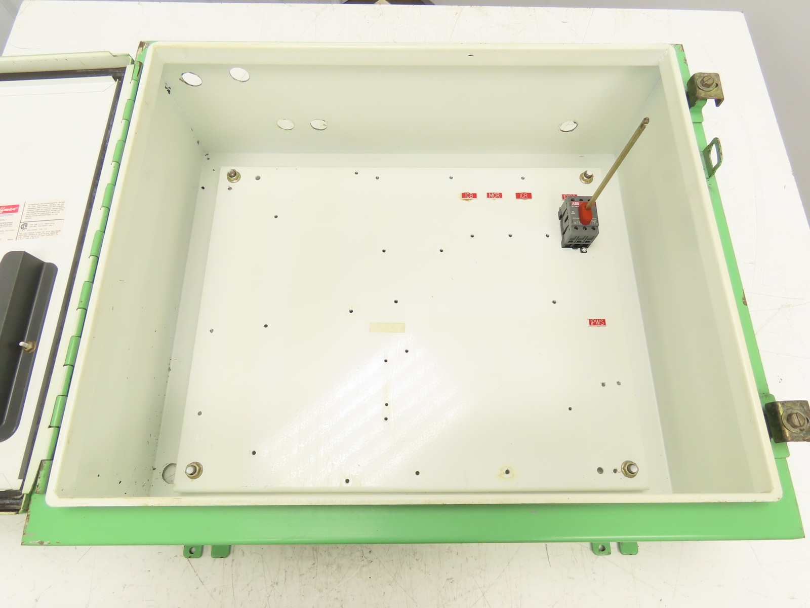 Hoffman A202408LP Electrical Enclosure Control Panel 20x24x8″ Back Plate