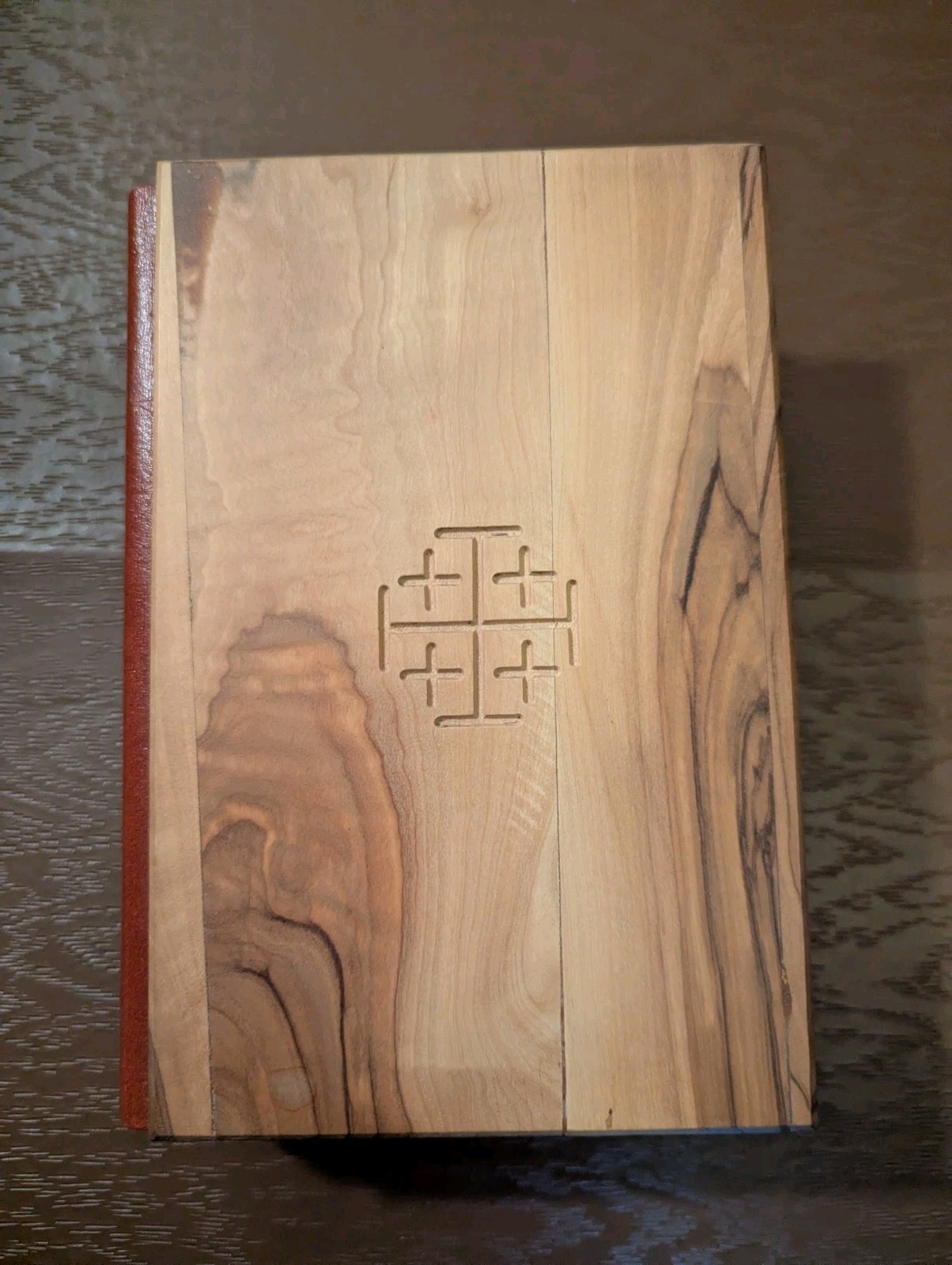 Bible Woodcover high end Israel priest estate