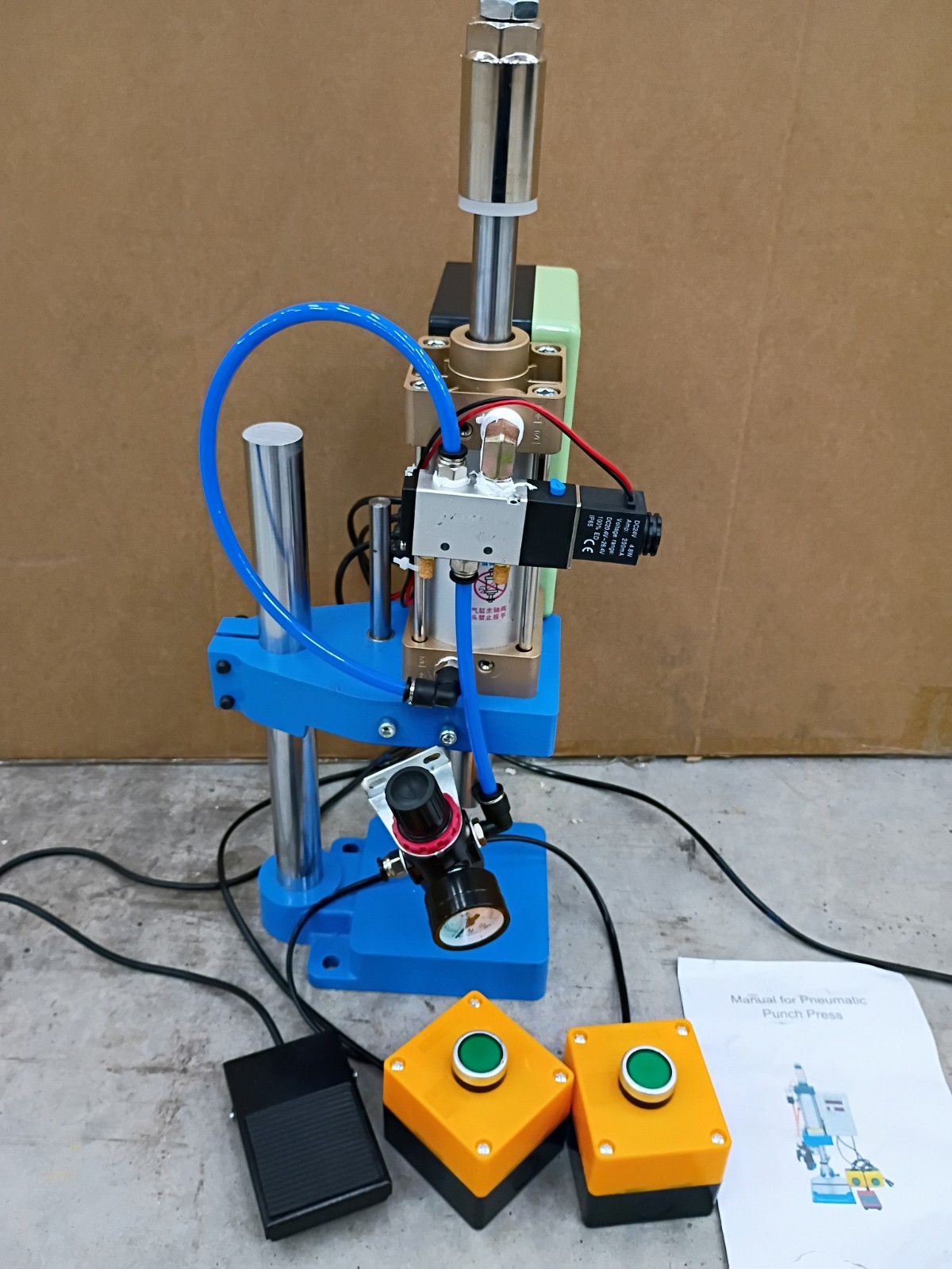200KG/440LBS Pneumatic Punch Press Machine Business Industry Equipment