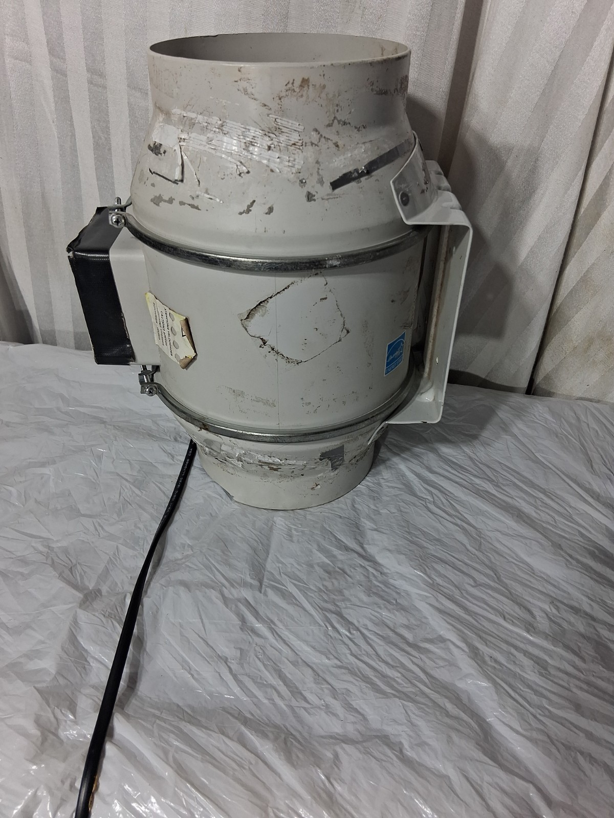 Soler & Palau Td-200 Mixed Flow Duct Fan, 8 In. Diameter Radon House Fan Works!