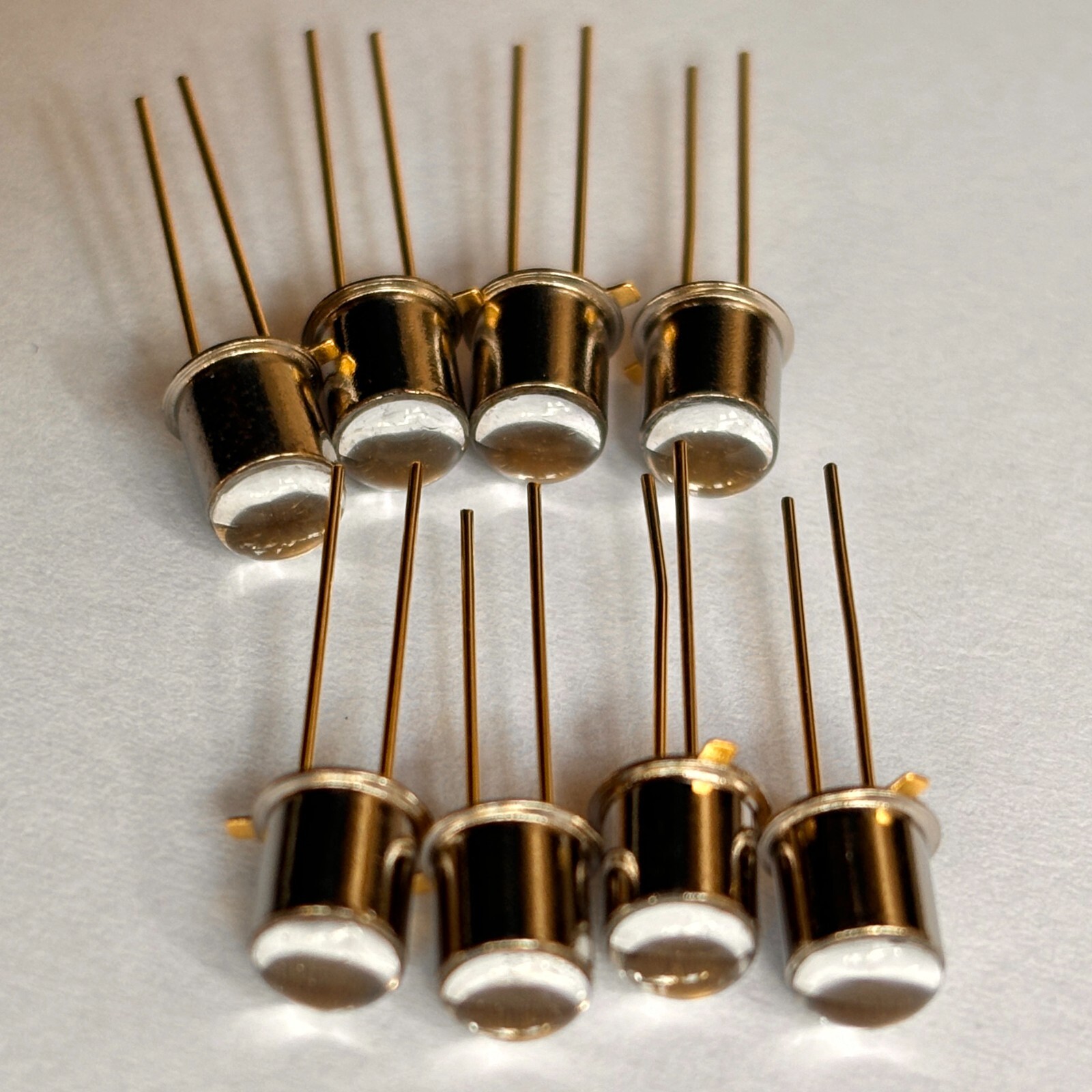 10pcs TO46 TO18 Metal-Glass 365nm-500nm UV Blue LED Diode for meansurement