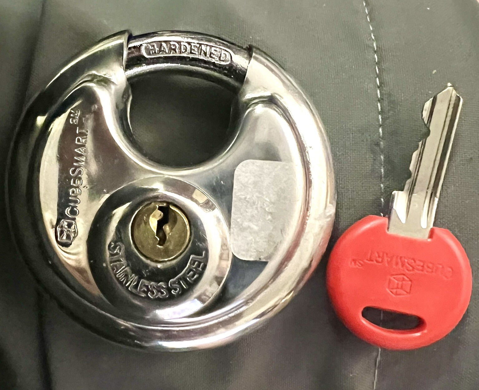 CubeSmart Stainless Steel 2 ¾» Disc Padlock with 1 Key