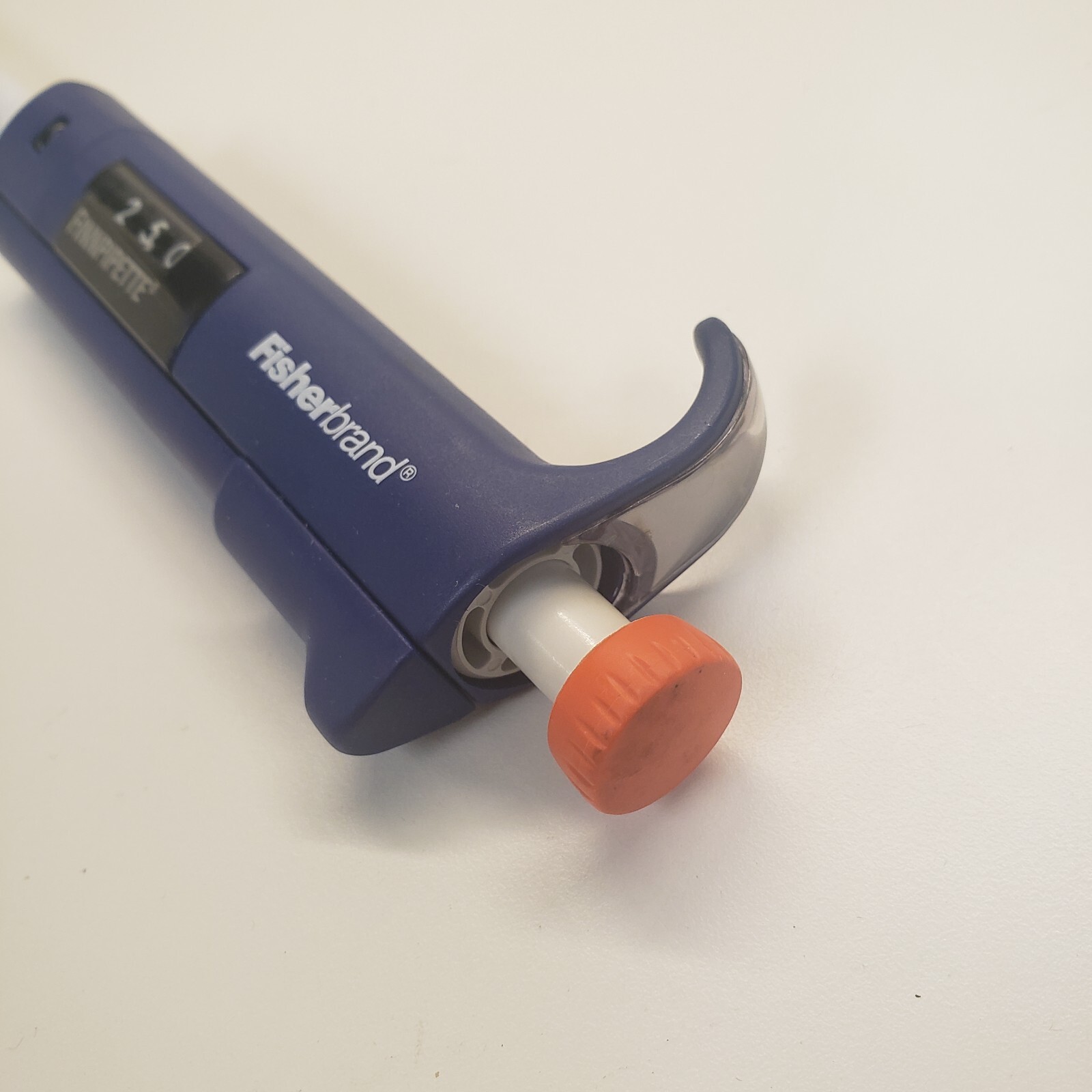 FISHERBRAND FINNPIPETTE II 5-50µL Adjustable Volume SINGLE CHANNEL MANUAL