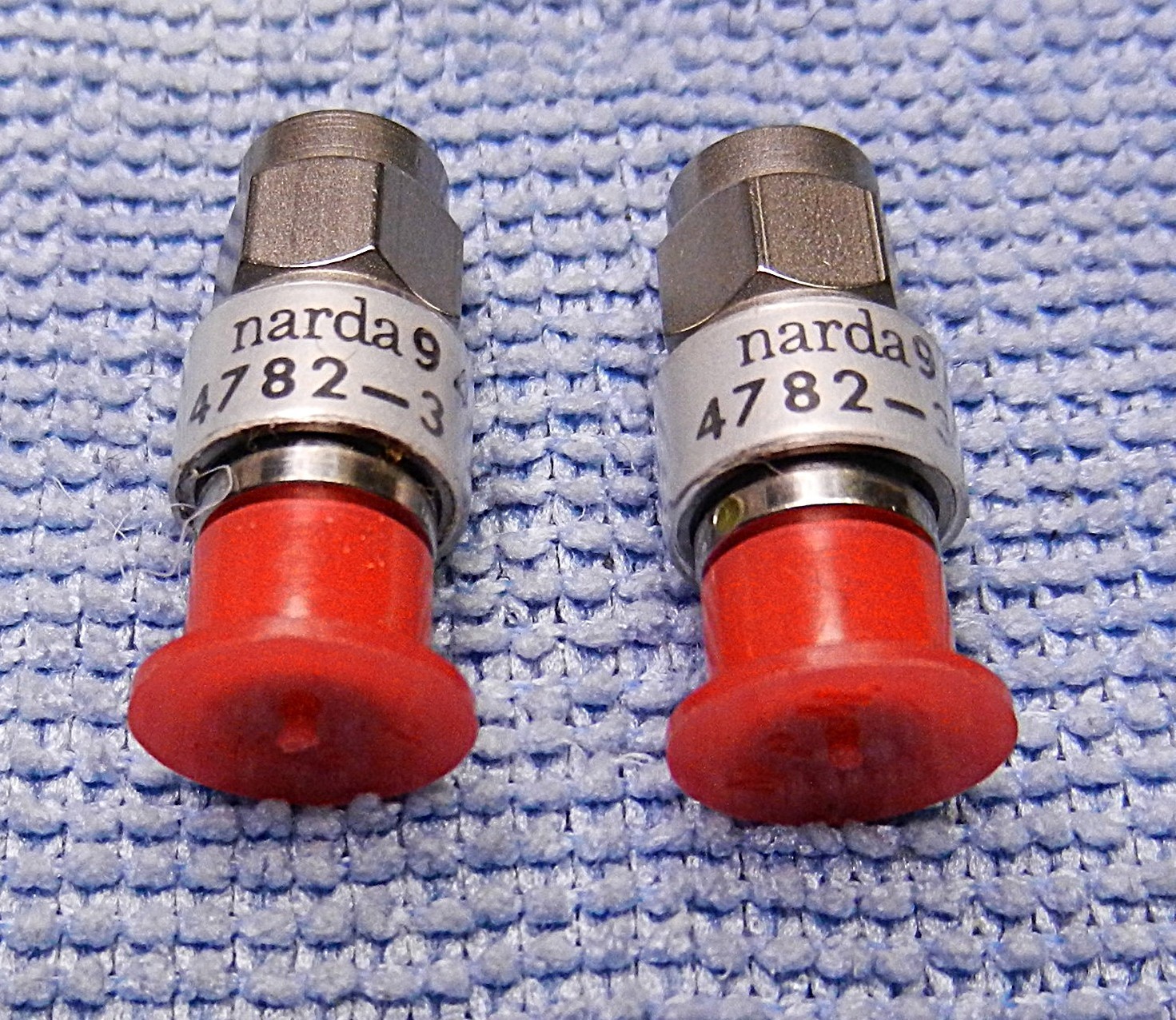 Narda Model 4782-3 Miniature 3 dB SMA Attenuators (dc – 18 GHz / 2 watts)