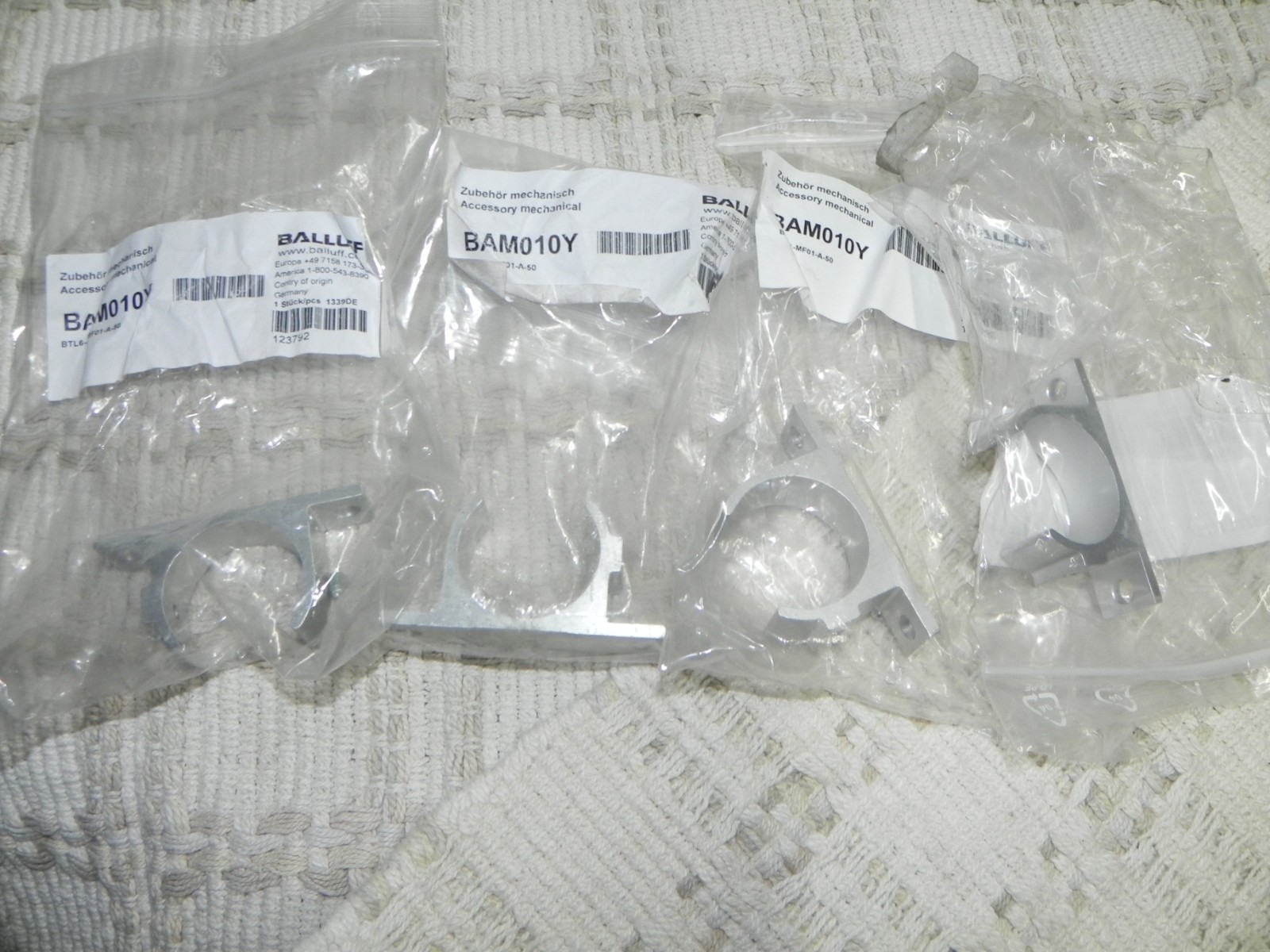 2 Balluff Micro Pulse BTL6-A310-MO600-A11-S115, BTL006N Magnetostrictive linear