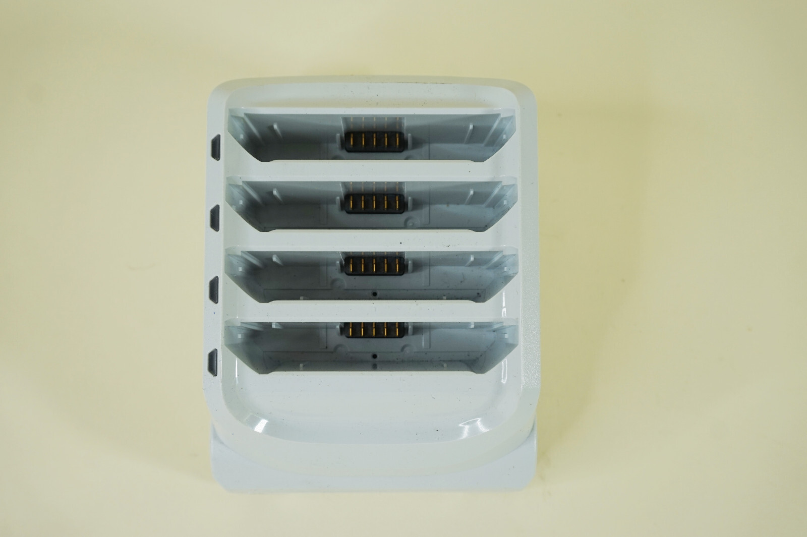 Zebra Quad 4Slot SHARECRADLE-01 SAC-TC51-HC4SC-01 TC52 TC57 Battery Dock Charger