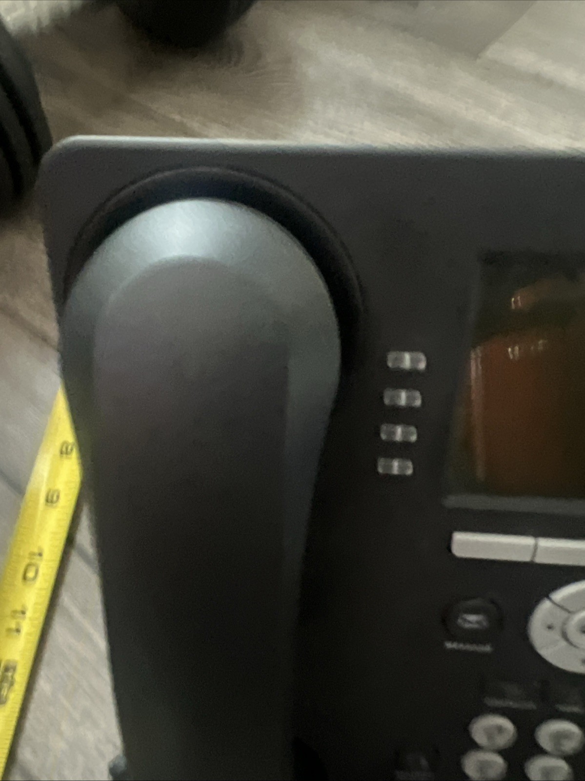 Avaya Inc. – Digital Deskphone (9508) english Phone And Stand And Coil Only