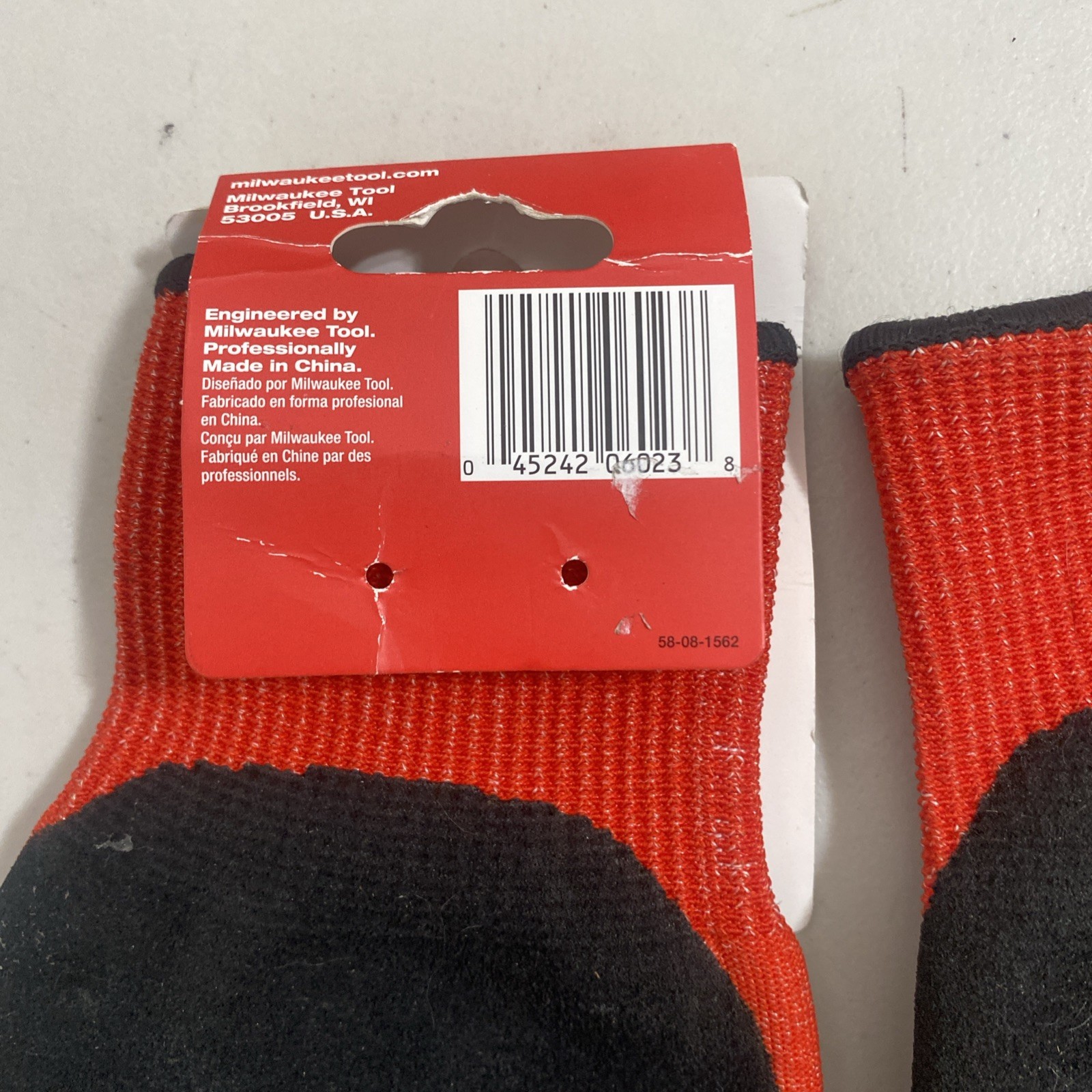 Milwaukee Tool 48-73-8131 Work Gloves, Cut Level A3 , Dipped , Nitrile , Sandy