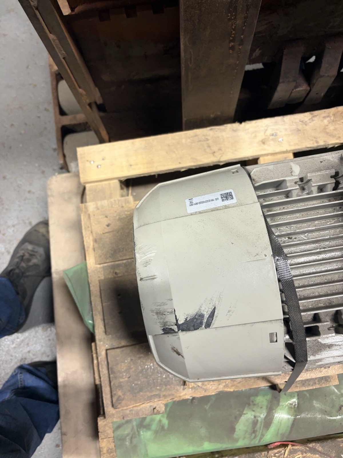 Siemens 1AV3132B 1LE10231CB222FF4-Z Brake Motor 10hp 1770rpm USED GOOD CONDITION