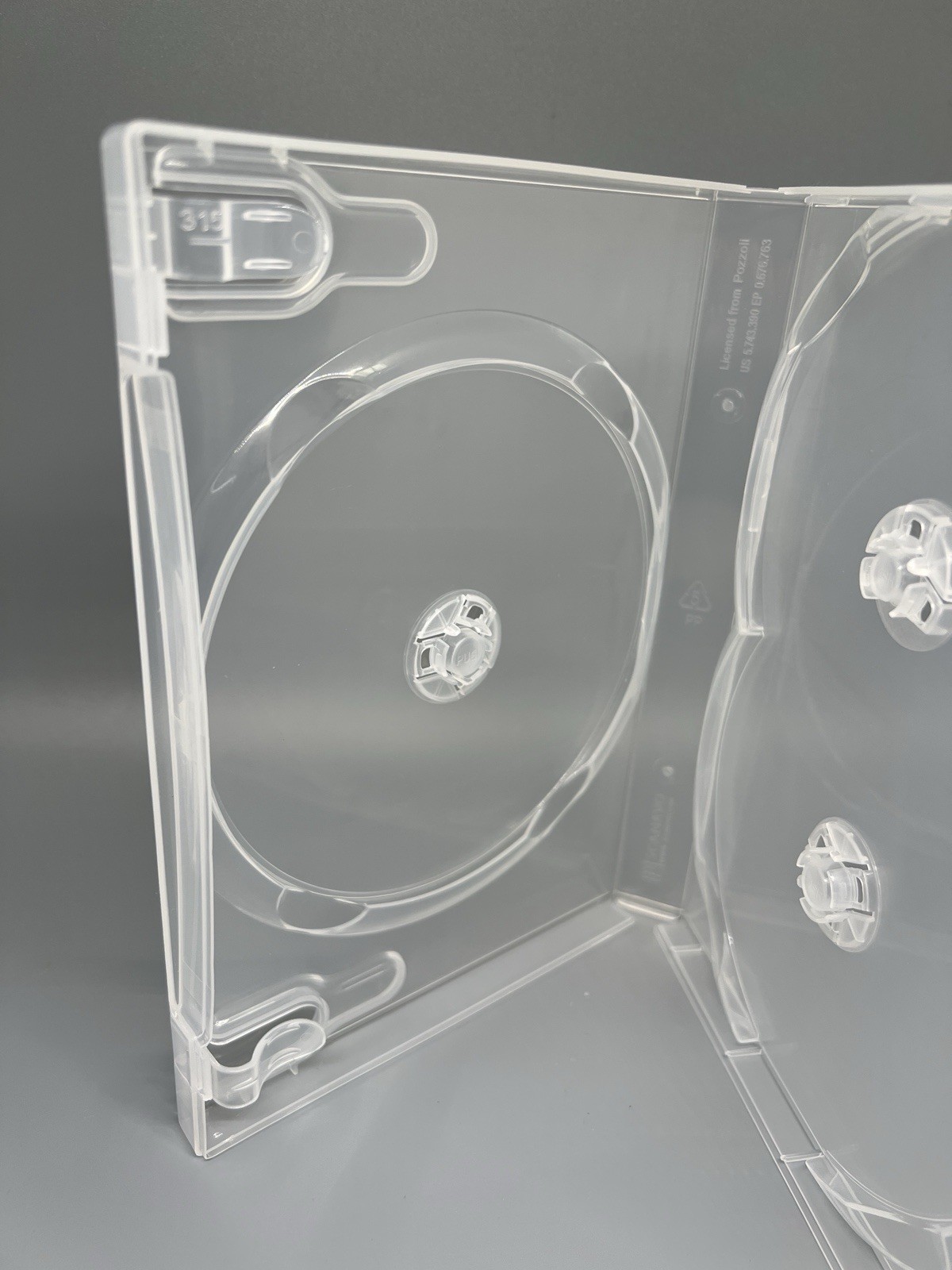 ONE Top Quality Original Scanavo 22mm Triple (3) DVD Case Black, DVD3/ONEG.PB3