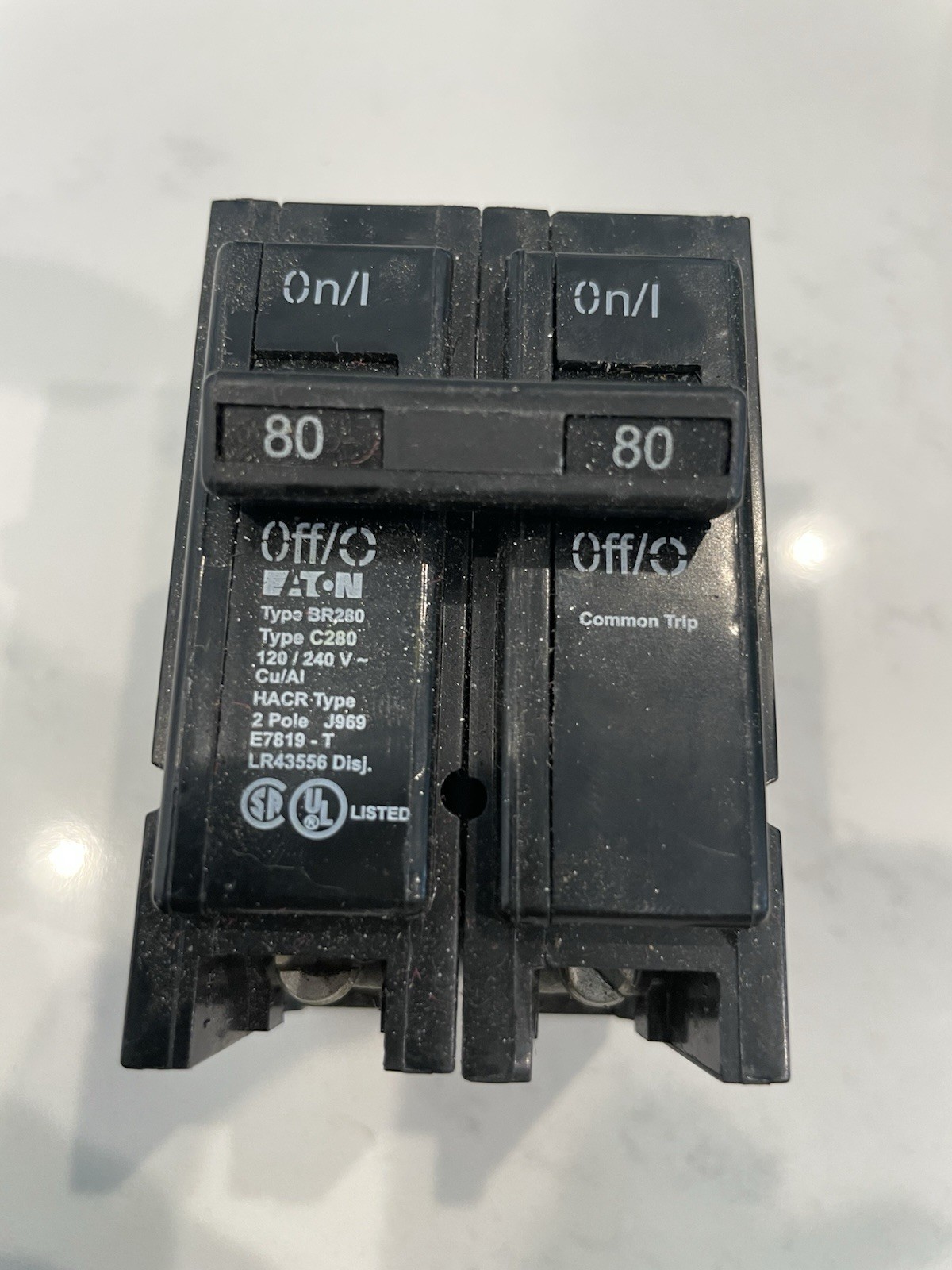 Eaton BR280 C280 80A 2-Pole Plug-In Circuit Breaker 120/240V AC Common Trip