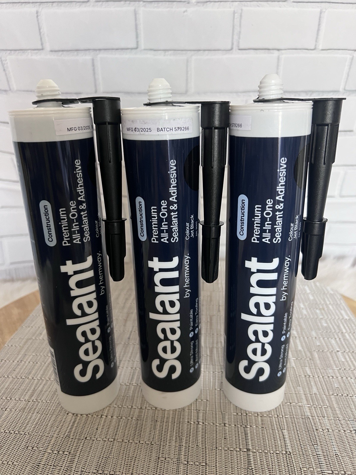 Jet Black Construction Sealant & Adhesive All-in-One Hybrid Polymer | Superio…