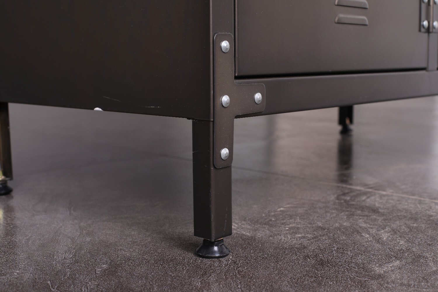 Metal Storage Cabinet Retro Style for Club Home Storage Lockers with 3/4/6 Doors