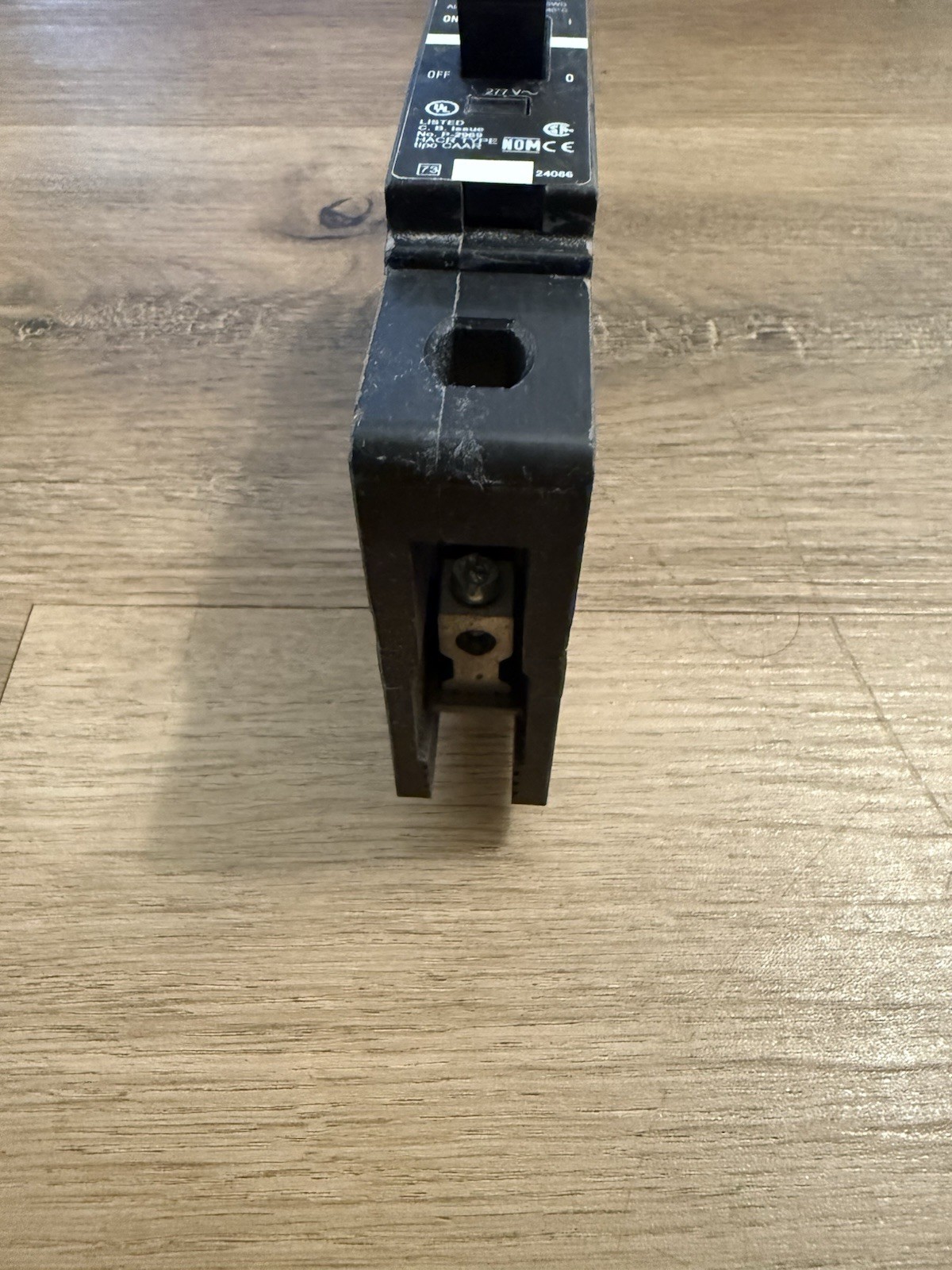 Square D EDB14020 1Pole 20Amp Circuit Breaker, 277V