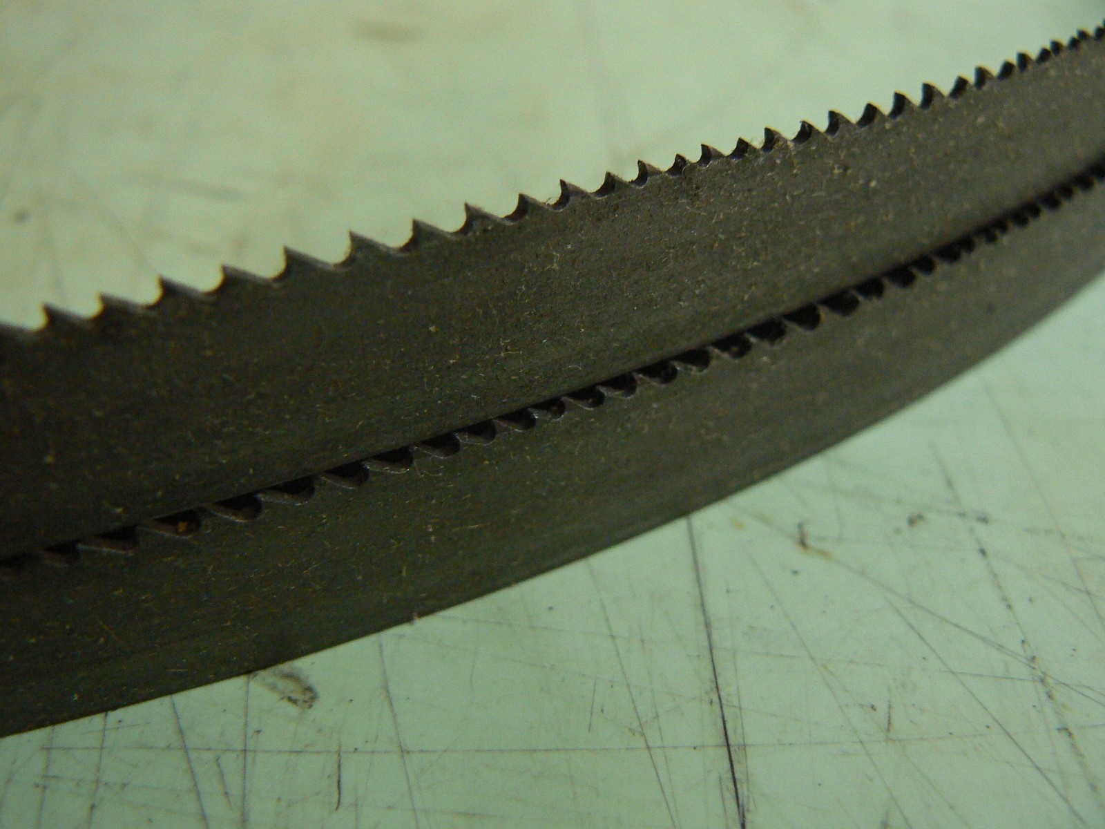 WILKUS BAND SAW BLADES 1/2″ X 0,035″ – 8-12 TPI – 14′, 8.000 IN – *3 BLADES*